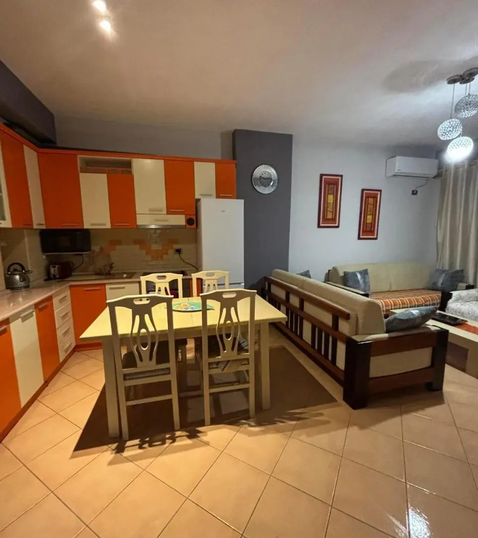 Apartments Kapo Saranda