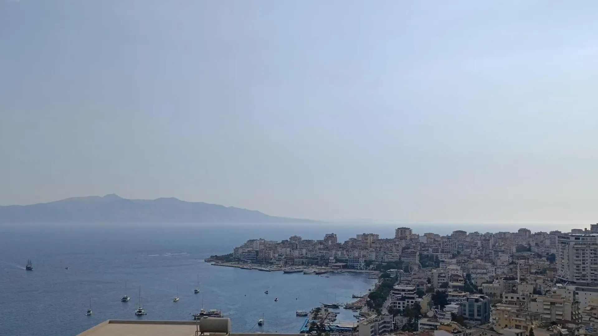 Apartments Kapo Saranda