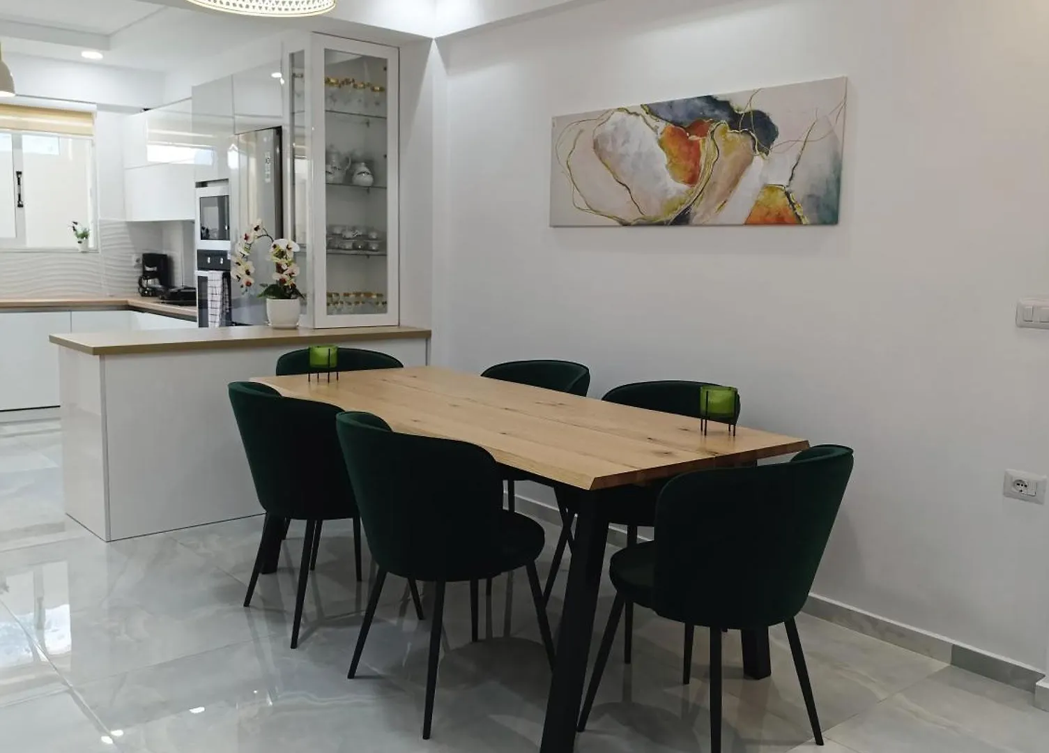 Apartments Kapo Saranda