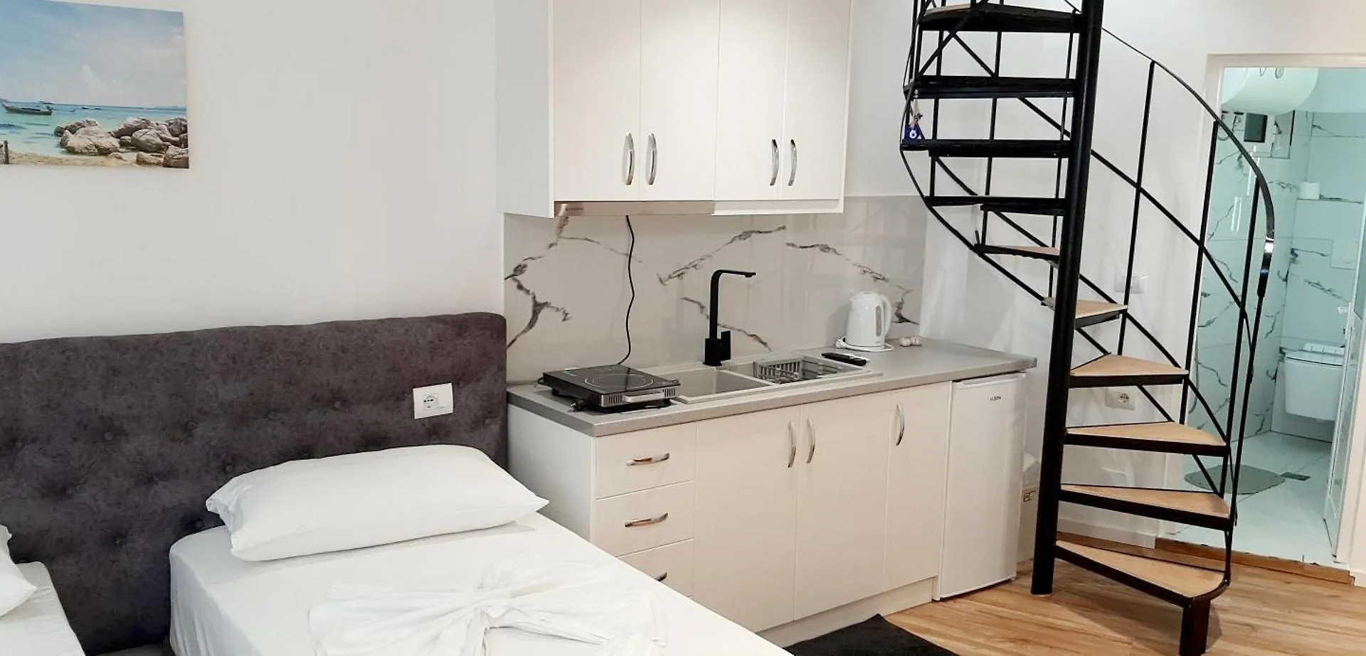 Apartments Kapo Saranda  Sarande