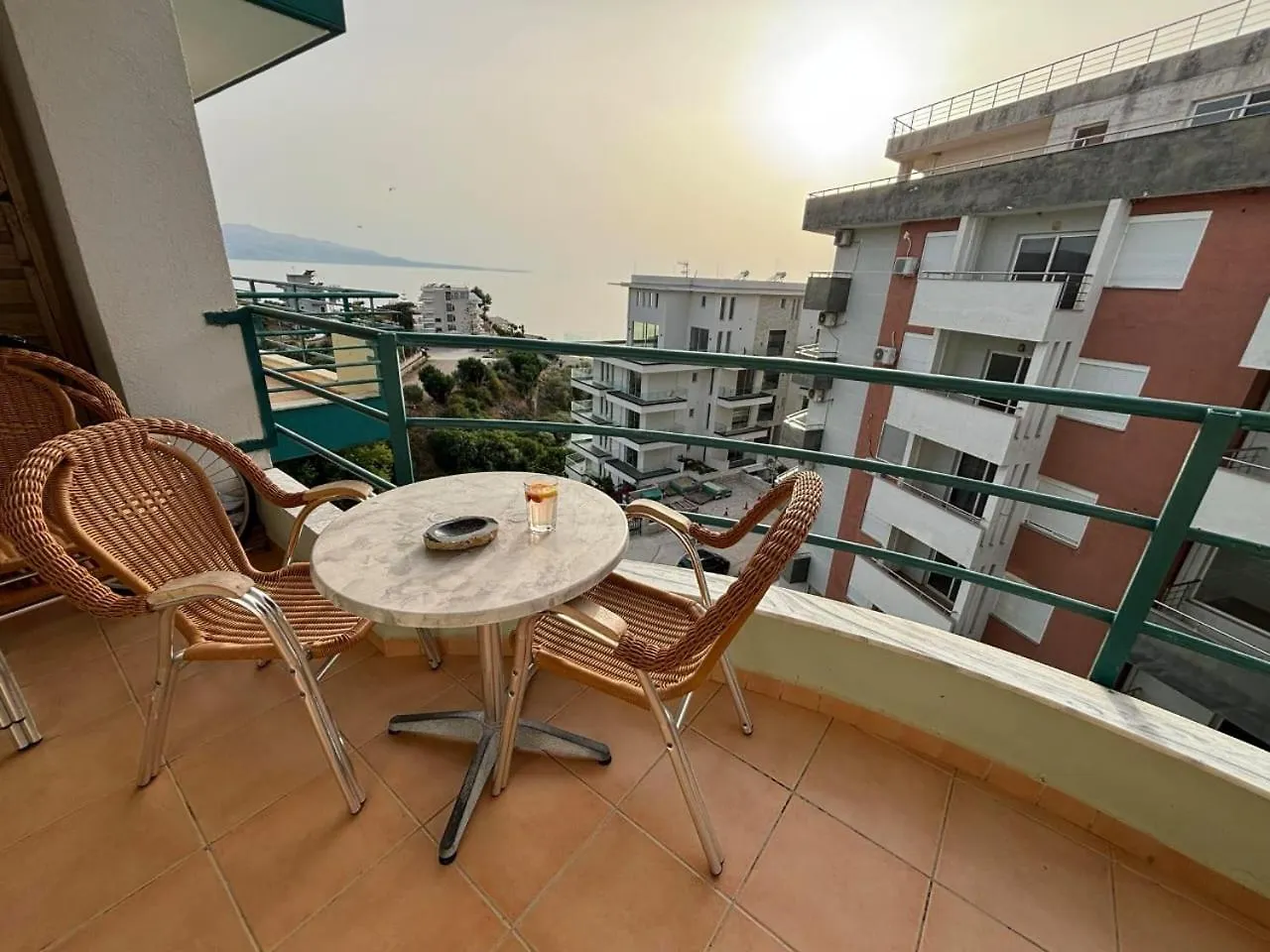 Apartments Kapo Saranda 0*, Sarande